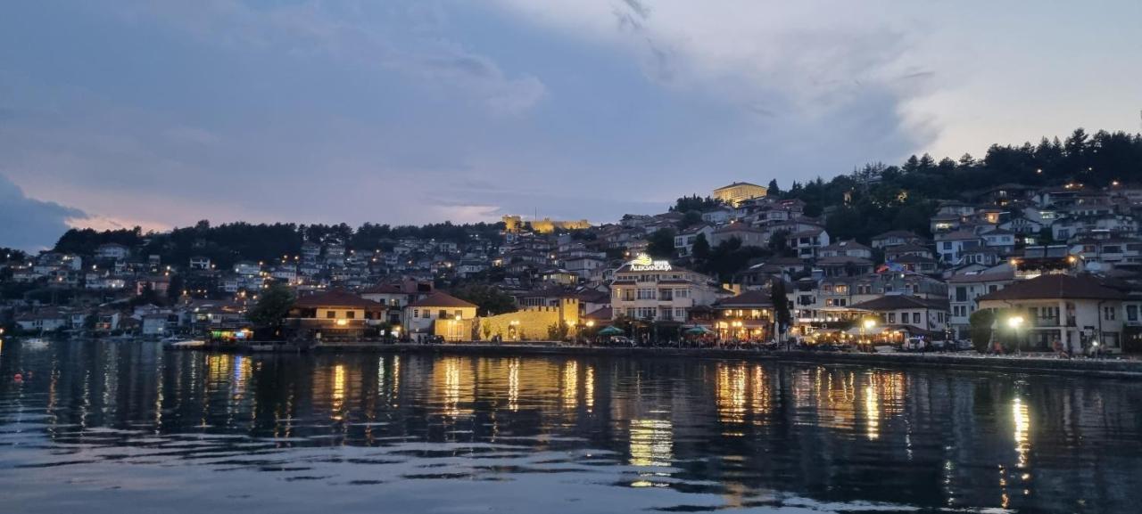 Svir Skyline Apartment No 39 Ohrid Eksteriør billede