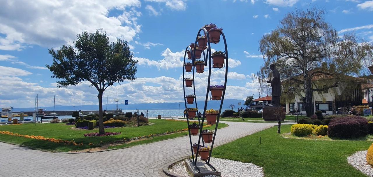 Svir Skyline Apartment No 39 Ohrid Eksteriør billede